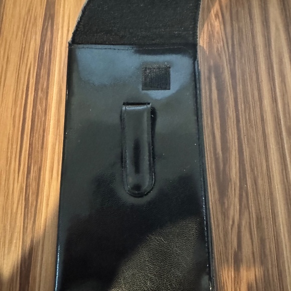 Black Eye Glass Case - Picture 2 of 5